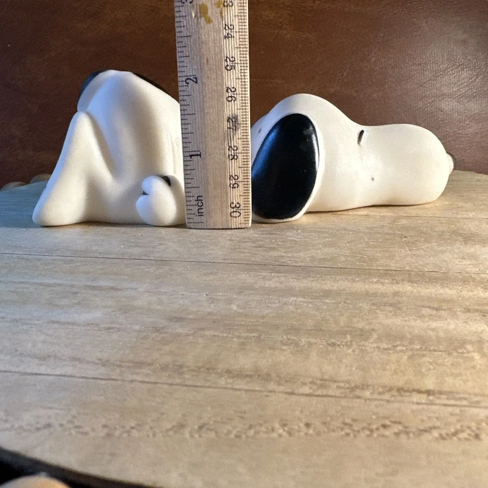 Vtg Snoozing Snoopy Sleeping Dog Vinyl Squeak Toy Peanuts 1958-1966 Rare